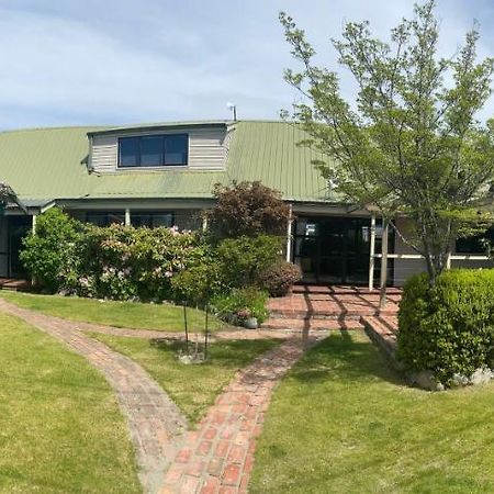 Twizel Central Studio Accommodation ภายนอก รูปภาพ